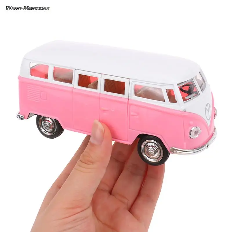 1: 32 Откидные модели автомобилей Автобус Сплав Литья под давлением Игрушечные металлические транспортные средства Классические Автобусы Откидные Коллекционные игрушки для детских подарков